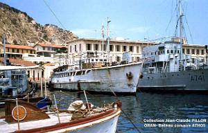 ORAN PORT  BATEAU-CORSAIRE-ATHOS